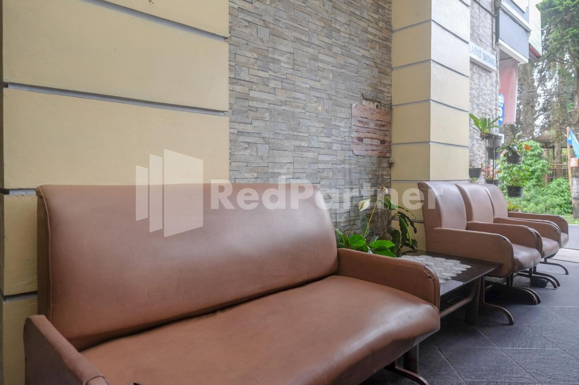 Hotel Sido Langgeng Tawangmangu Mitra Reddoorz Exteriör bild