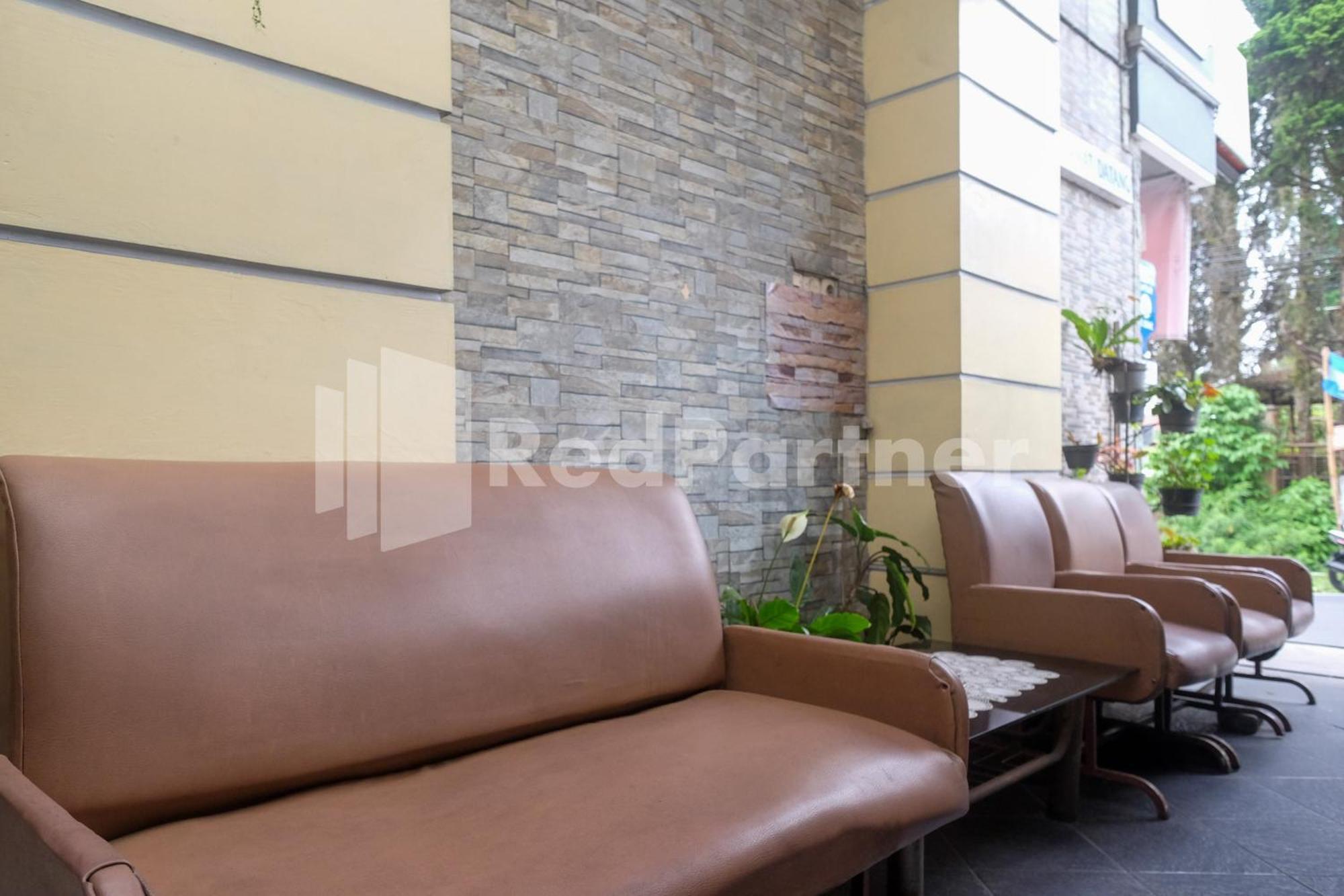Hotel Sido Langgeng Tawangmangu Mitra Reddoorz Exteriör bild